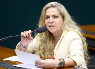 PSOL do Ceará desiste de lançar candidato ao Governo e declara apoio a Luizianne Lins ao Senado