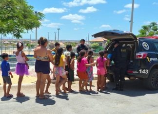 BPRAIO distribui mais de 300 brinquedos para as crianças de Nova Russas e Ipueiras no Ceará